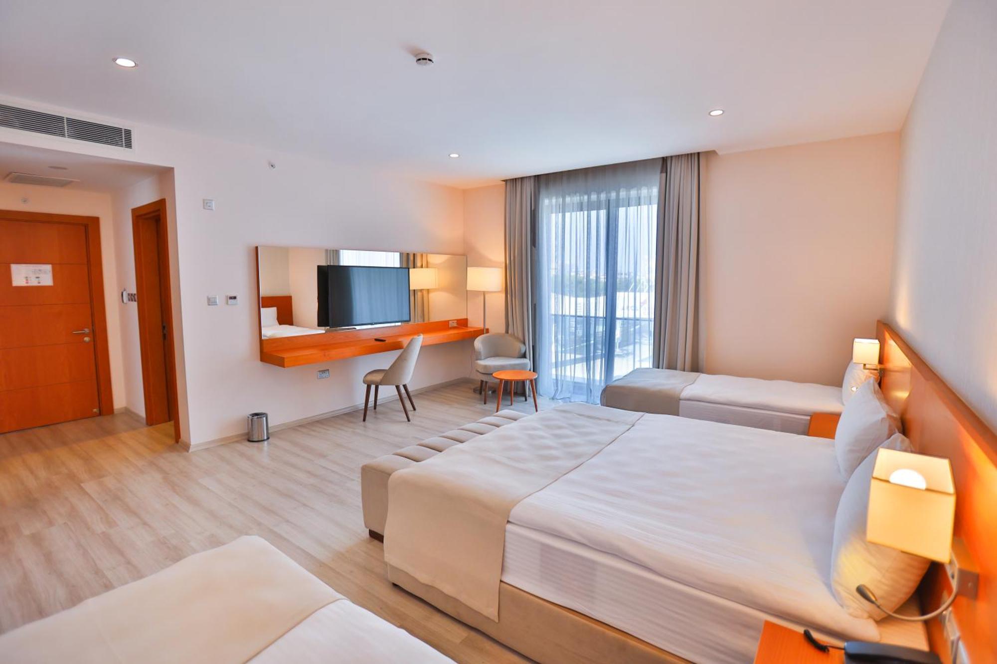 Caddem Inn Hotel Famagusta  Exterior photo